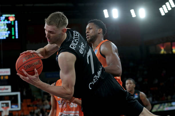 魅力和胜利 魅力和胜利