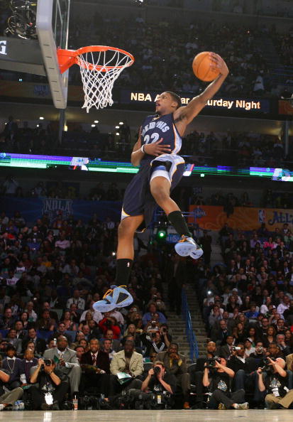 中占据主动 中占据主动