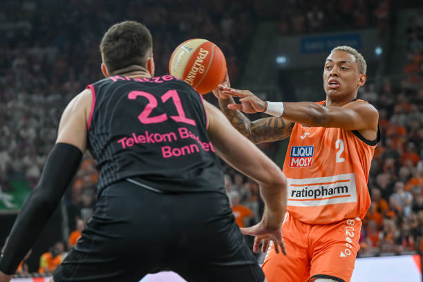 人技术的展 人技术的展