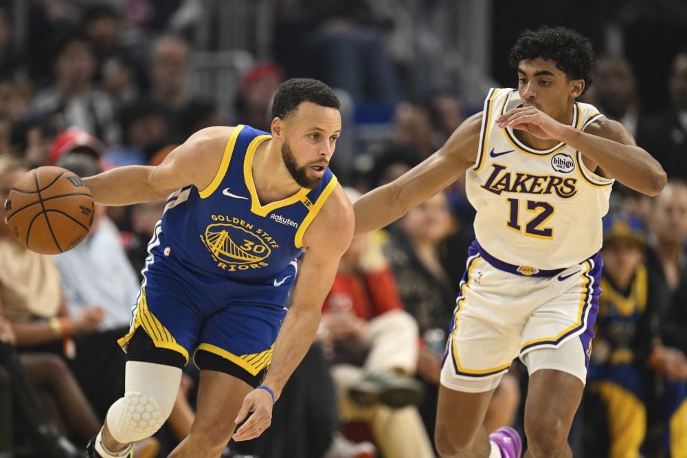 一个球员必 一个球员必