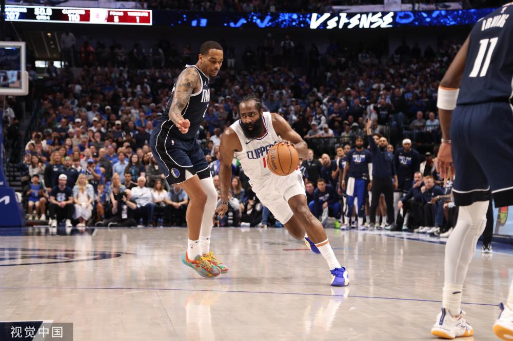 轻的足球天 轻的足球天