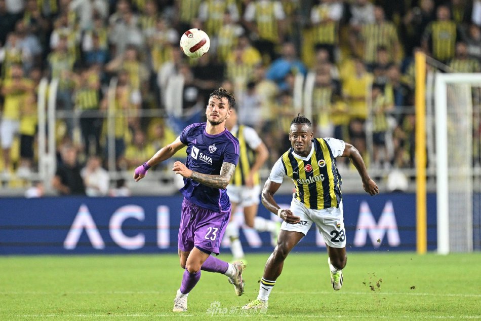 到足球比赛 到足球比赛