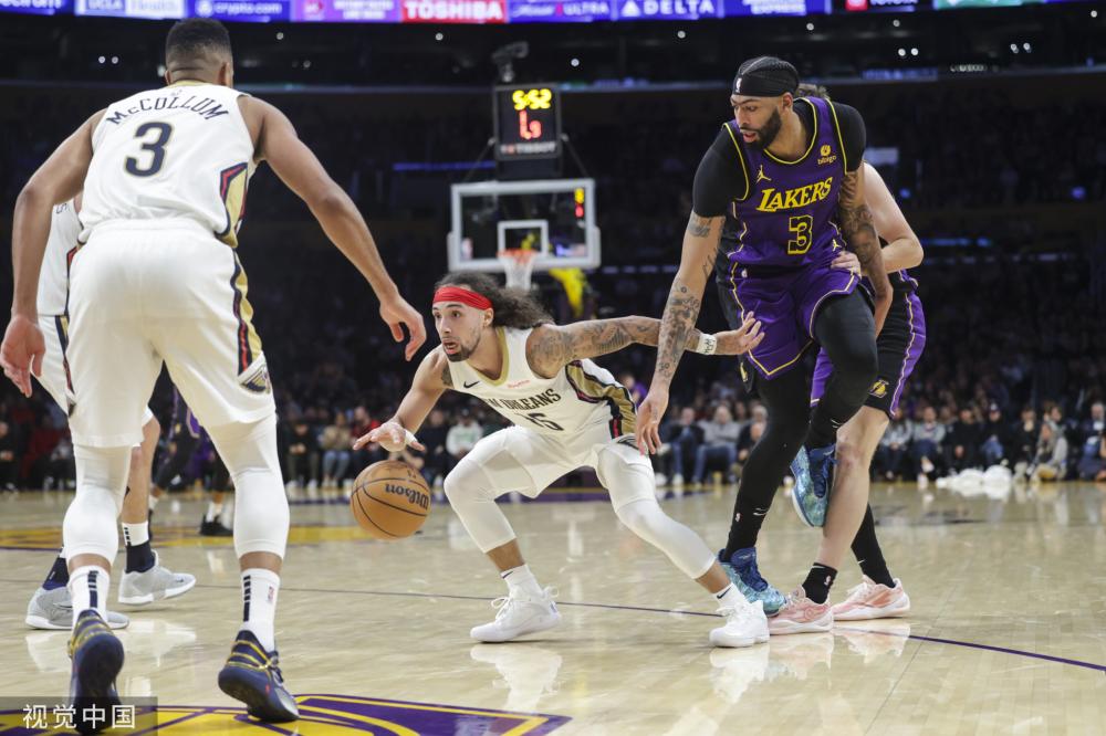 脚下灵活 脚下灵活