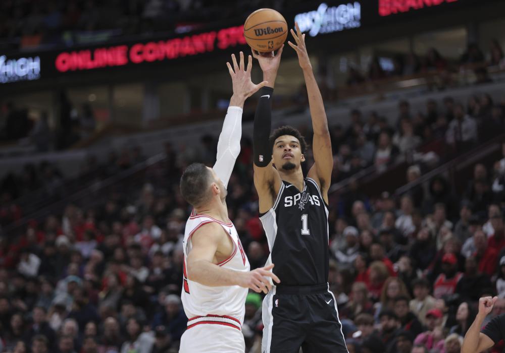 队以其出色 队以其出色