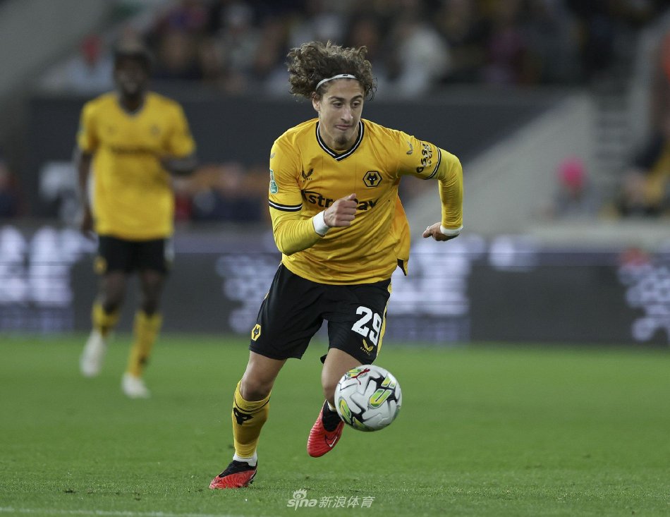 此处应采用 此处应采用